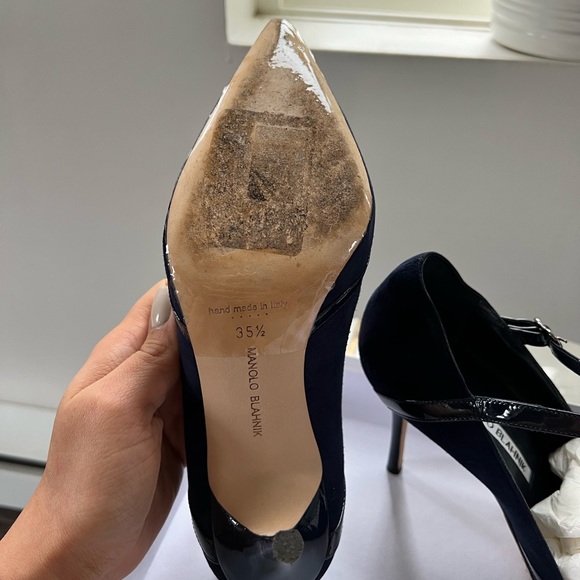 Manolo Blahnik Pumps - Picture 8 of 8